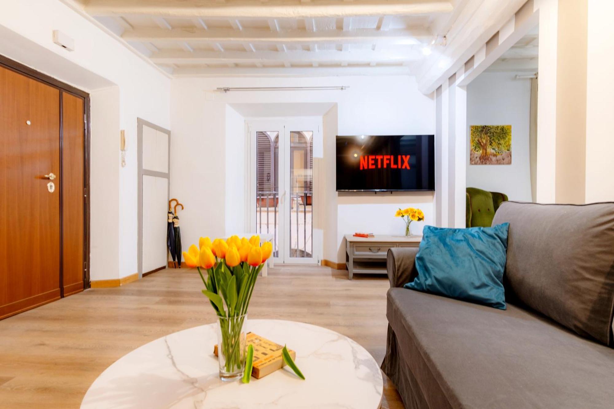 Elegantis Monti Suite Apartment — Photos 3